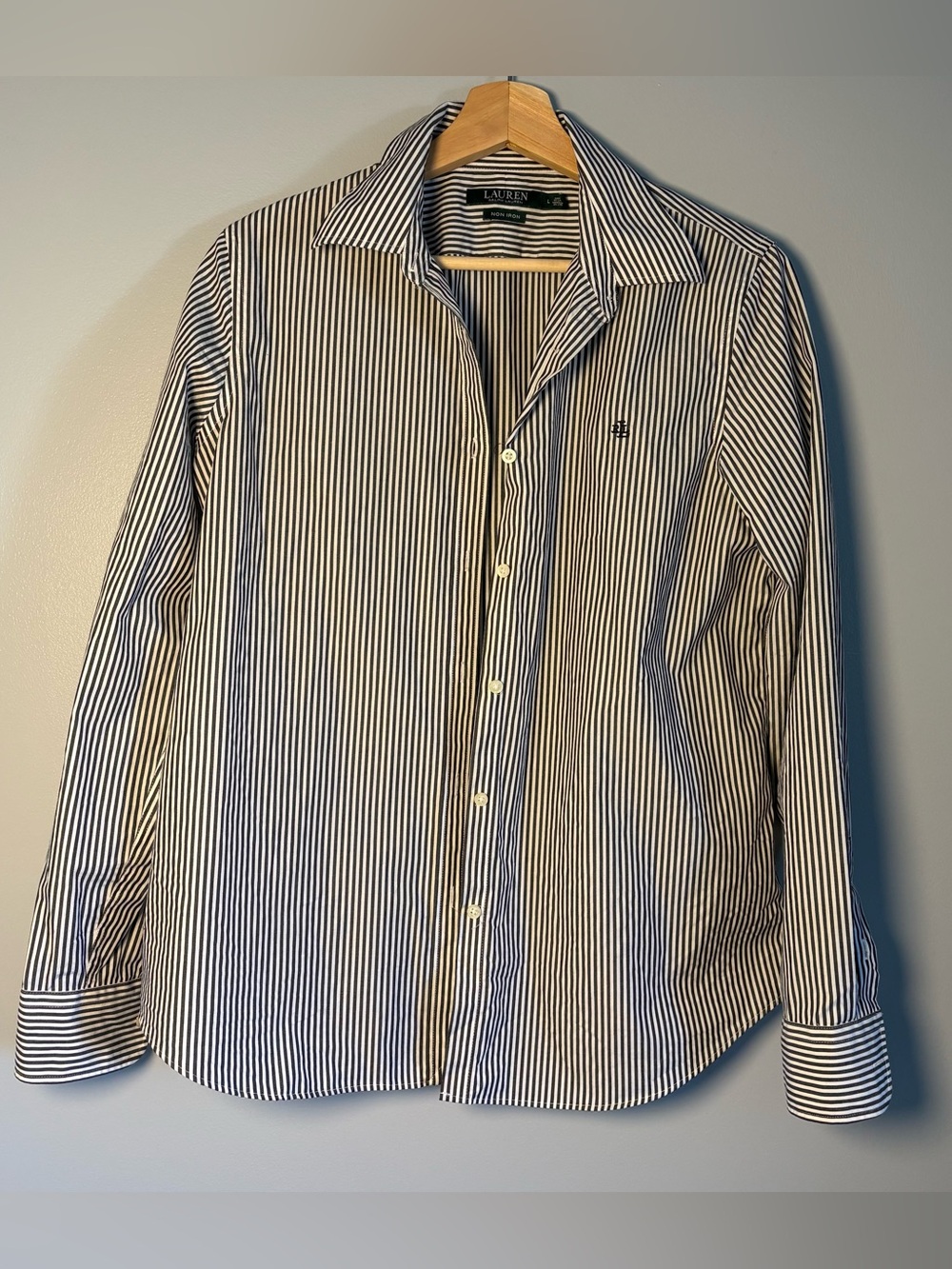 Lauren Ralph Lauren Striped Easy Care Cotton Shirt size Large